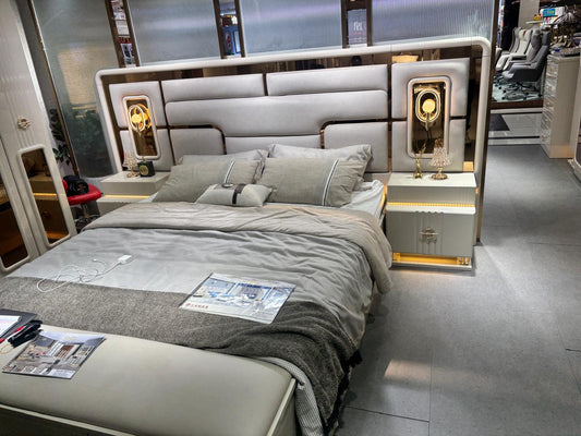 The royal King bed c209