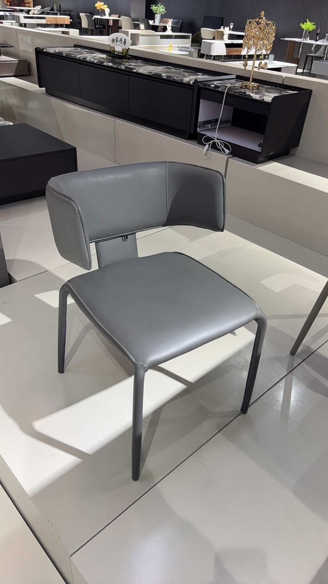 Modern Italian 6 seater leather dining chair set DT382 grey Colour