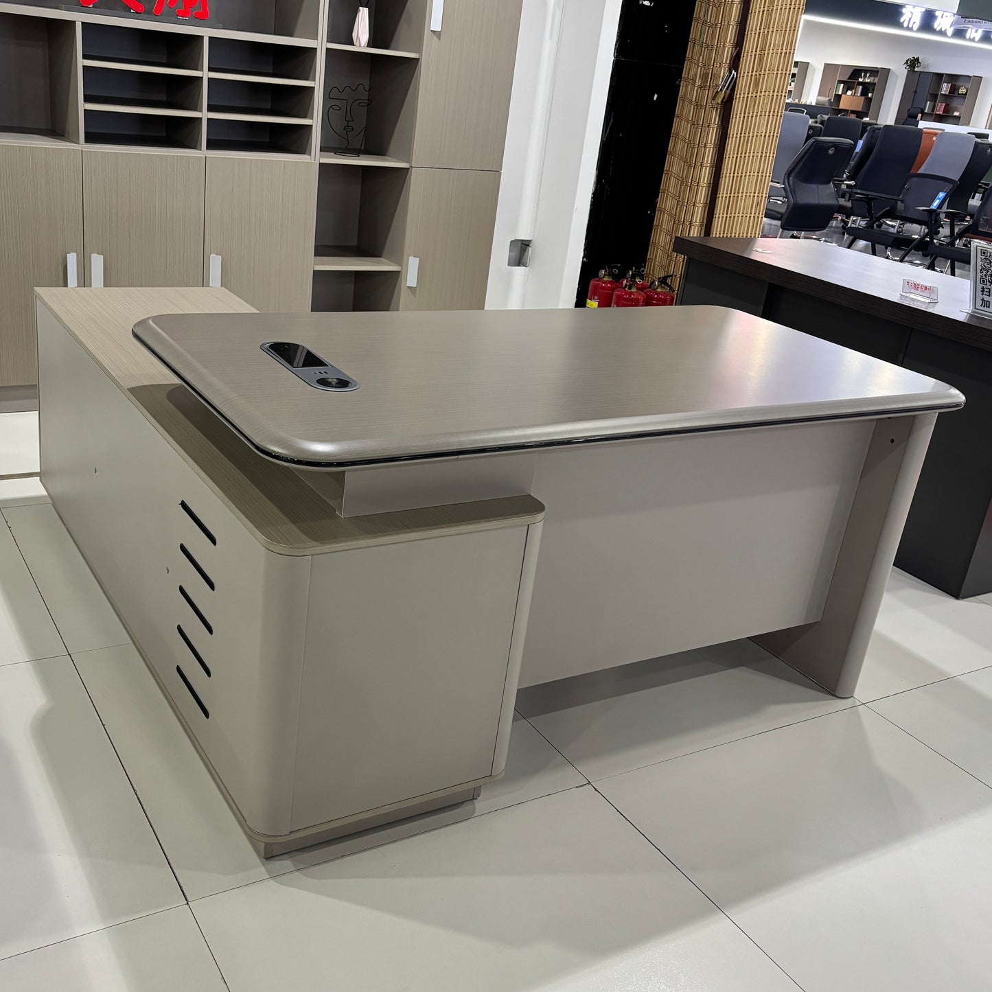 Italian design 1.8 meter office table of345