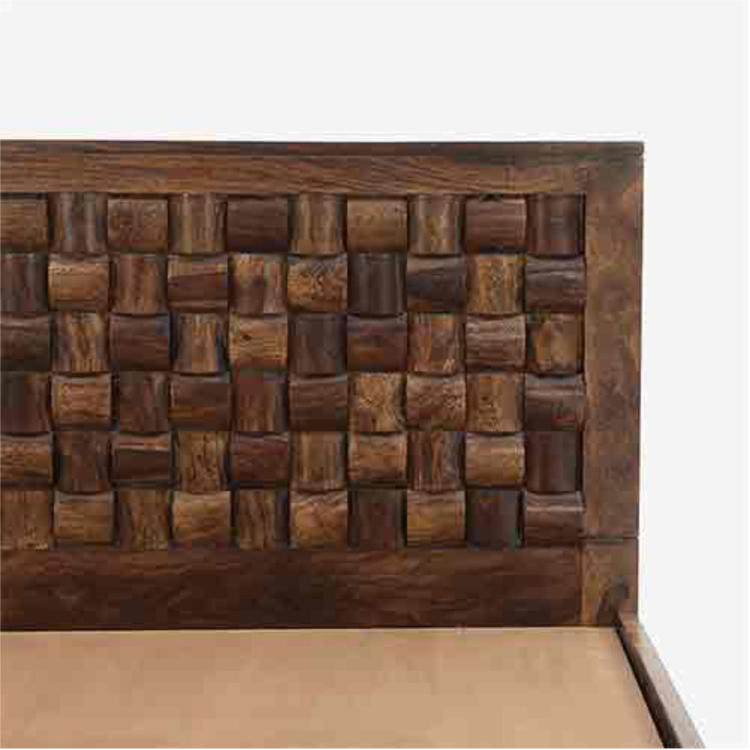 Vastukala brick wooden cot